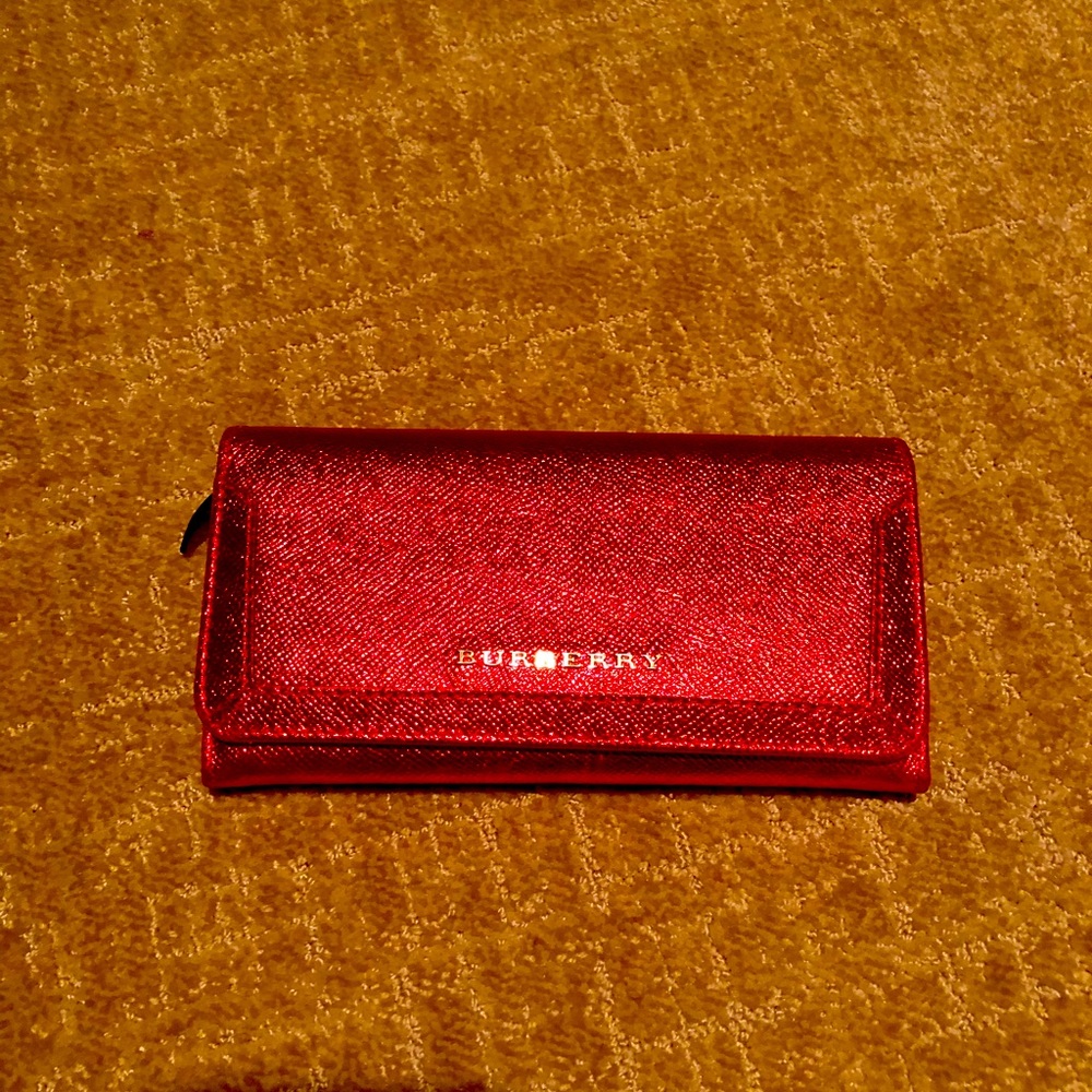 Burberry long wallet